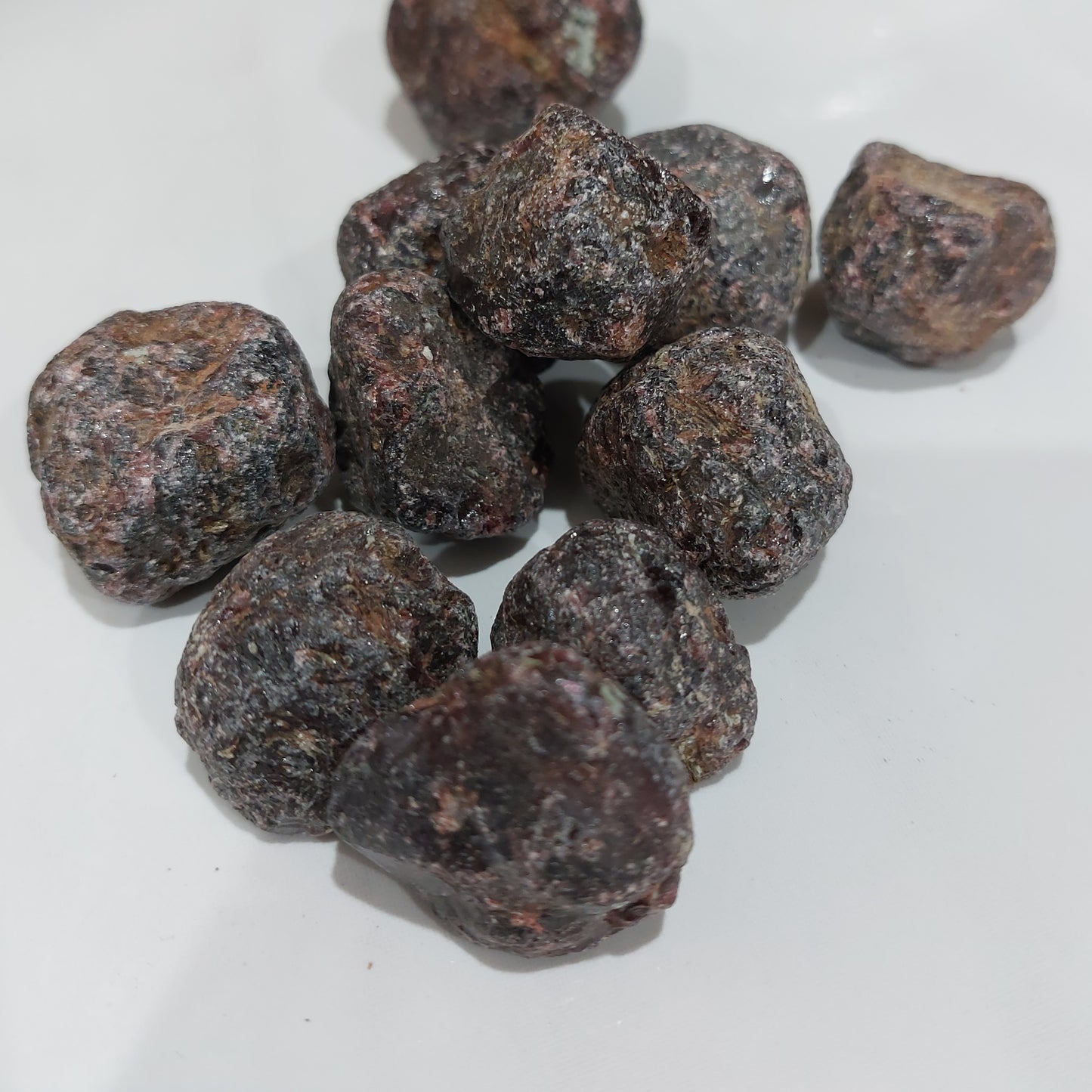 Wellbeing Series Garnet I Cleansing, Balancing & Energising