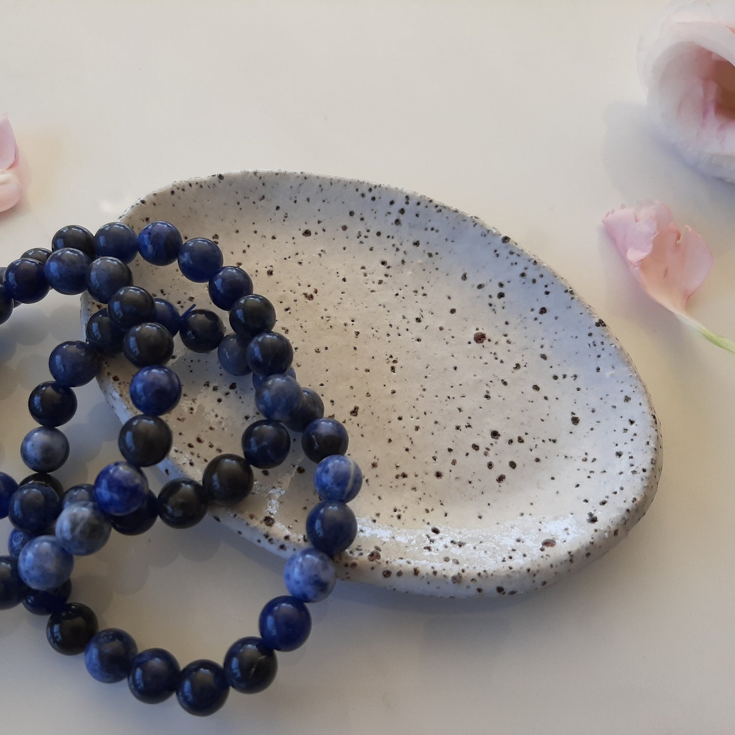 Wellbeing Series Sodalite I Wisdom, Clarity & Inner Peace